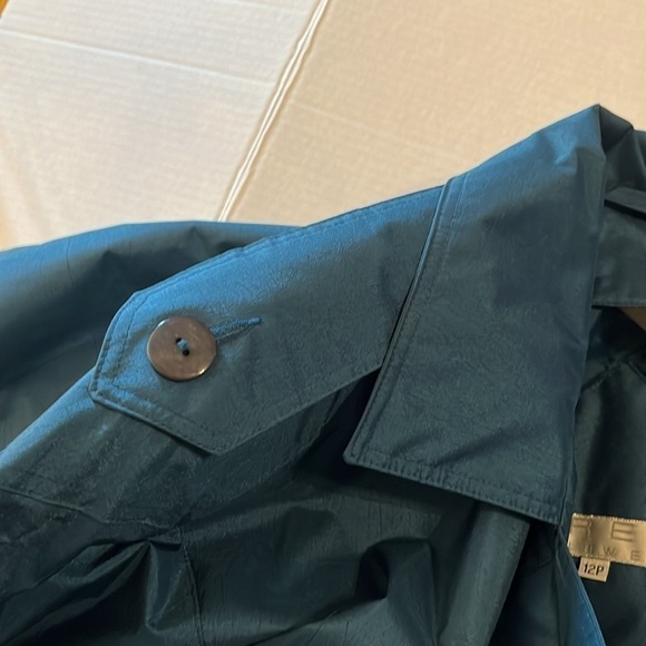 VTG 90’s-Brem rainwear-12P-teal green-double breasted raincoat with shoulder pad - Picture 10 of 14